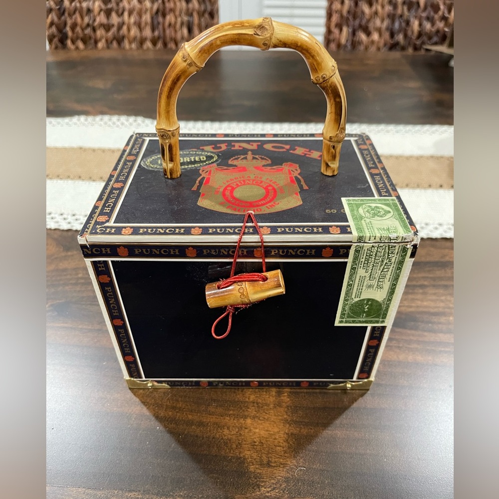 Cigar box handbag 👜